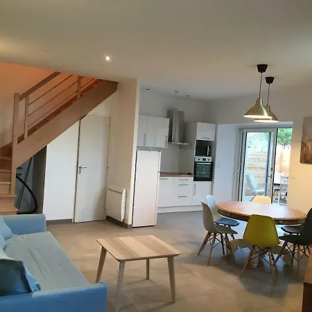 Bord De 80 M2 펜션 Bernières-sur-Mer